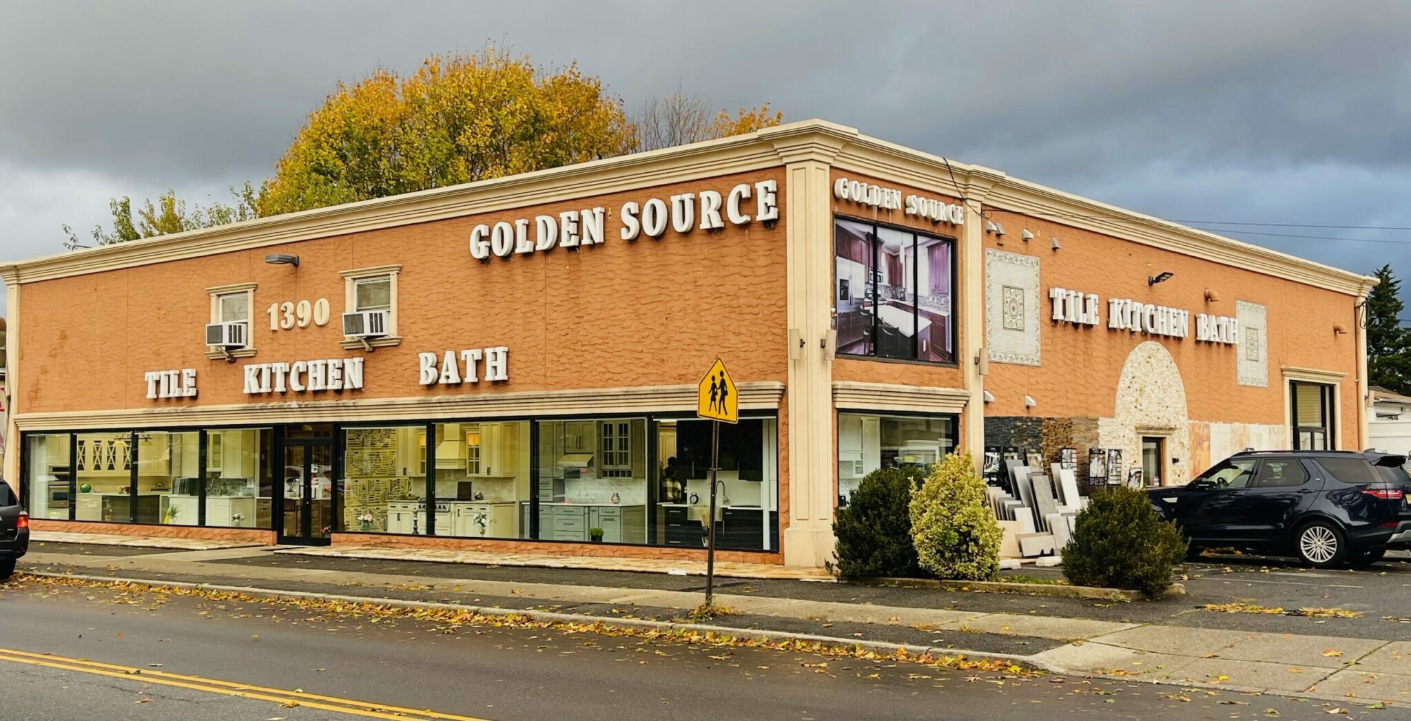 golden source kitchen and bath shipping and receiving warehouse